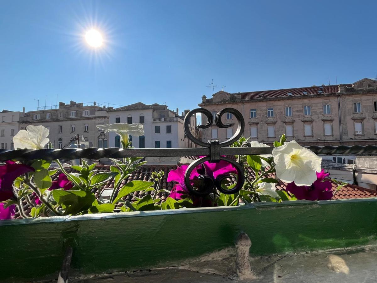 Vale Hotel Сплит Екстериор снимка
