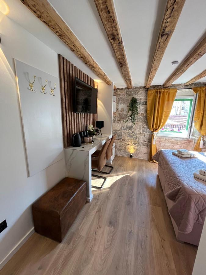 Vale Hotel Сплит Екстериор снимка