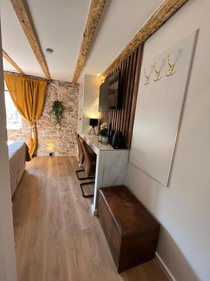 Vale Hotel Сплит Екстериор снимка