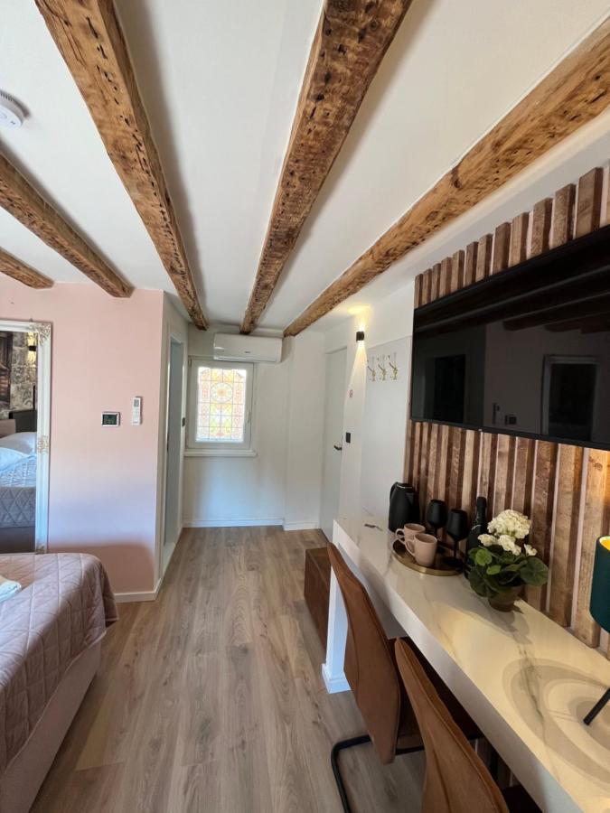 Vale Hotel Сплит Екстериор снимка