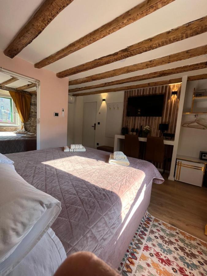 Vale Hotel Сплит Екстериор снимка