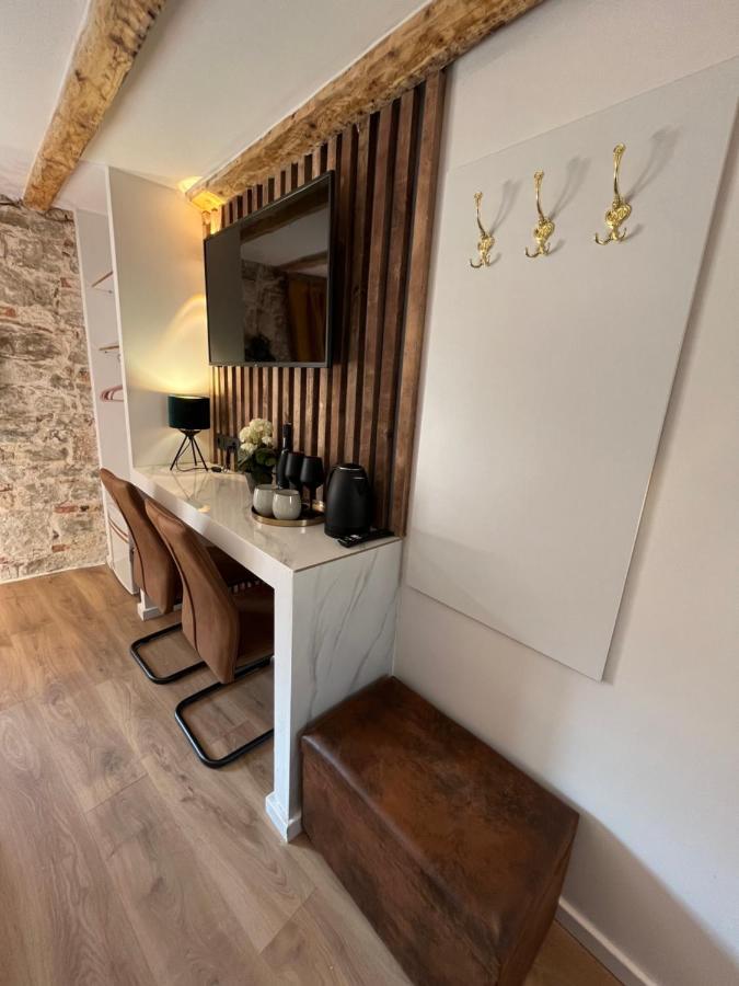 Vale Hotel Сплит Екстериор снимка