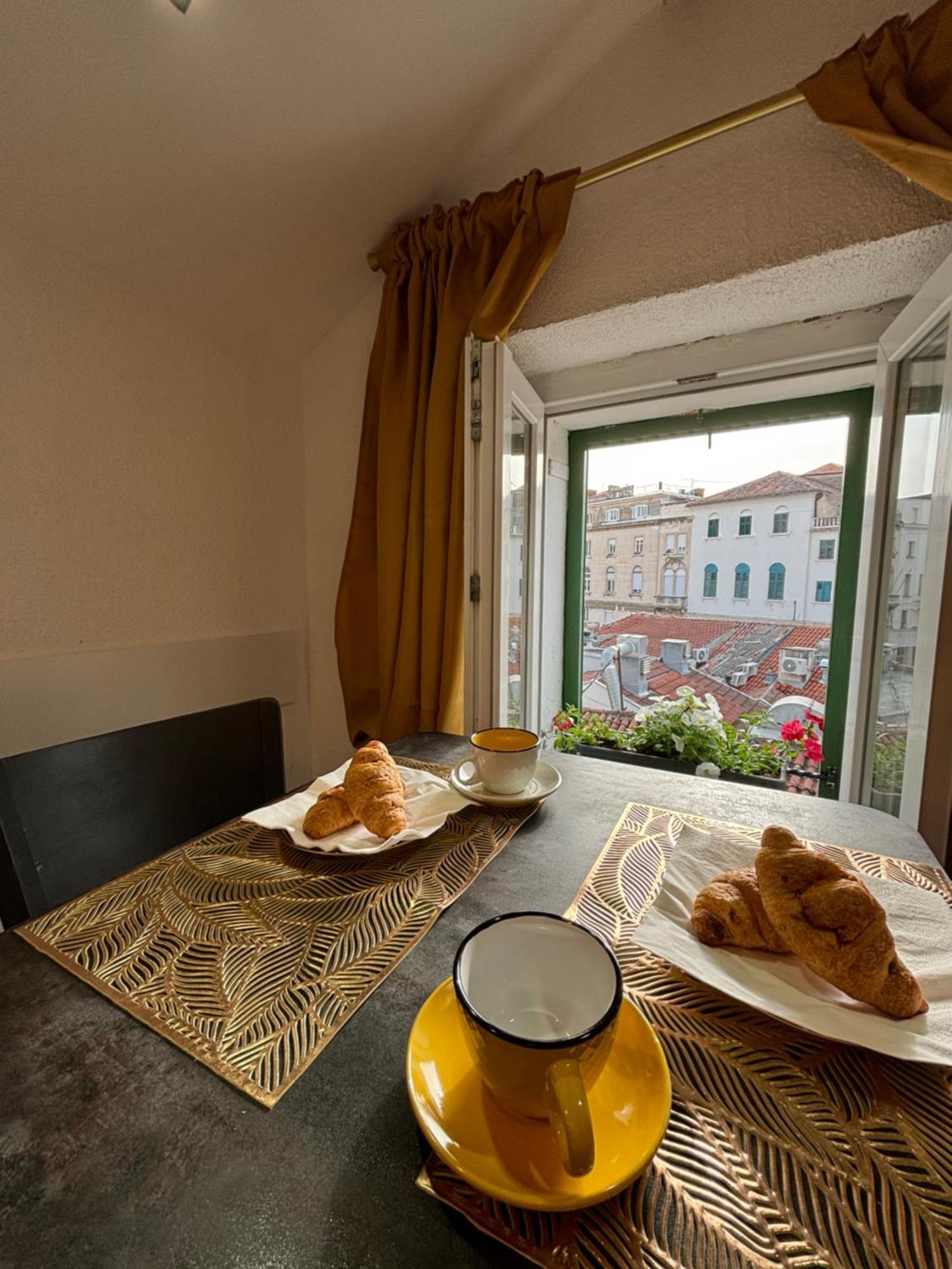 Vale Hotel Сплит Екстериор снимка