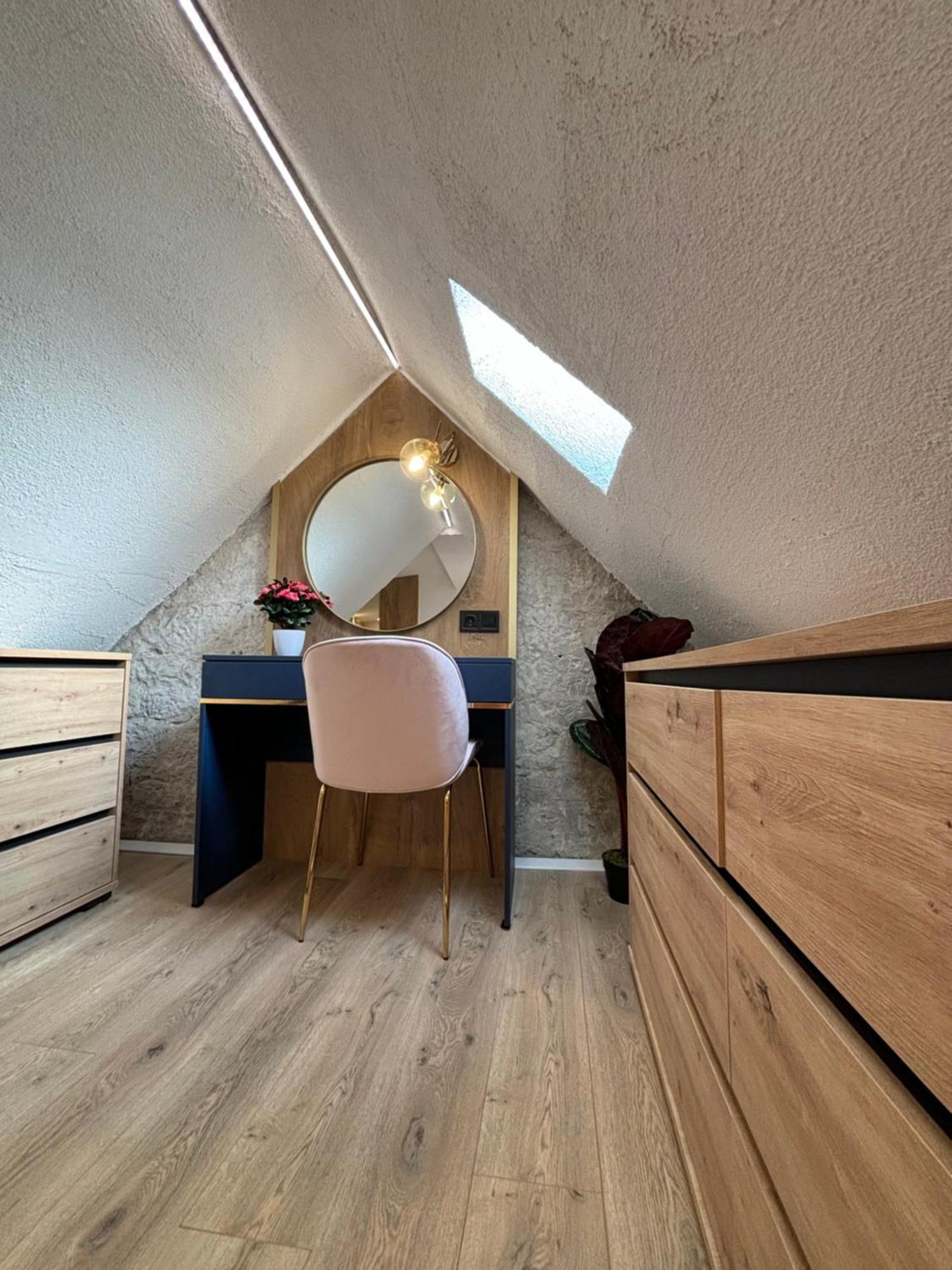 Vale Hotel Сплит Екстериор снимка