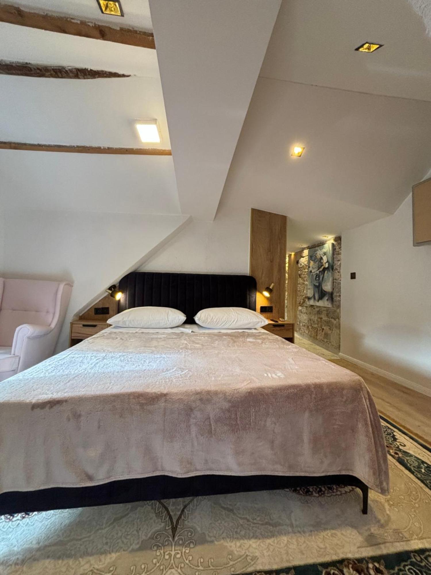 Vale Hotel Сплит Екстериор снимка